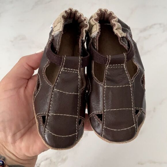 Robeez Brown Baby Walker Shoes - Picture 5 of 7